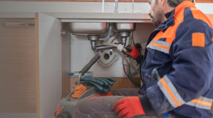 Professional slab leak plumber services in Melville, LA